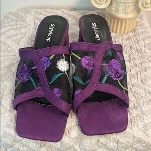 NWOT Purple Embroidered Women's Mules